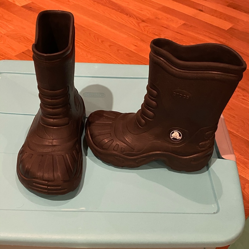 Croc winter boots